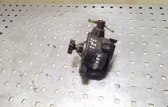 Mitsubishi Pajero Vacuum pump