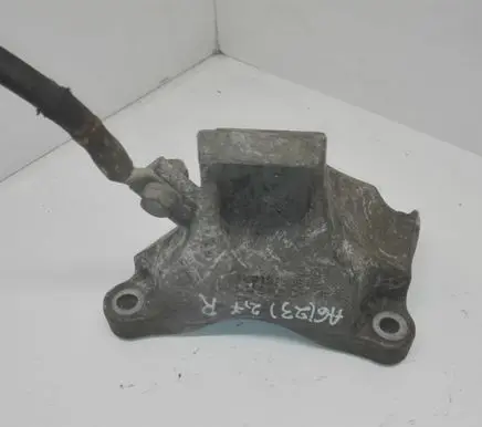 Audi A6 S6 C6 4F Engine mounting bracket 4F0199308AB