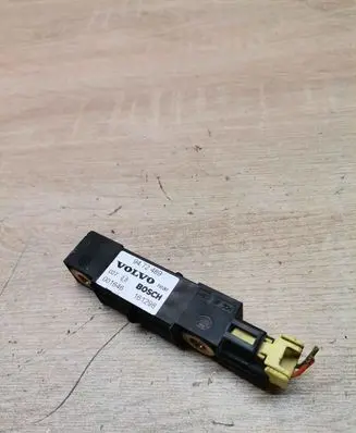 Volvo S80 Airbag deployment crash/impact sensor 9472489 001646