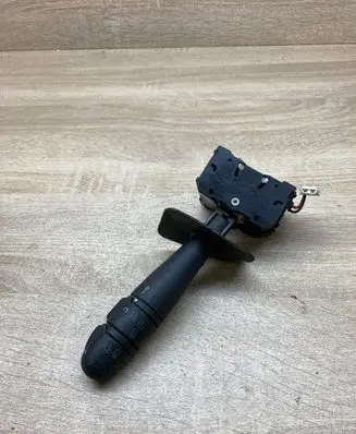 Renault Megane I Indicator stalk 7700428227