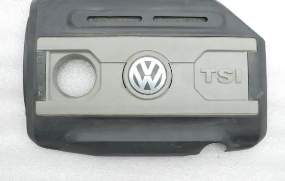 Volkswagen Tiguan Engine cover (trim) 06J103925 06J103925BG