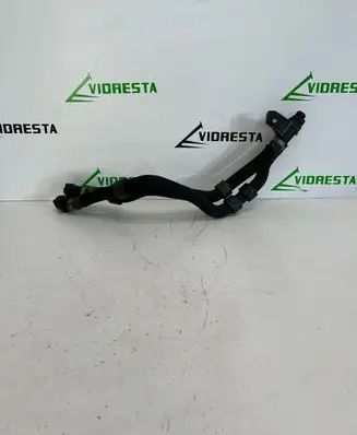 Coolant pipe/hose