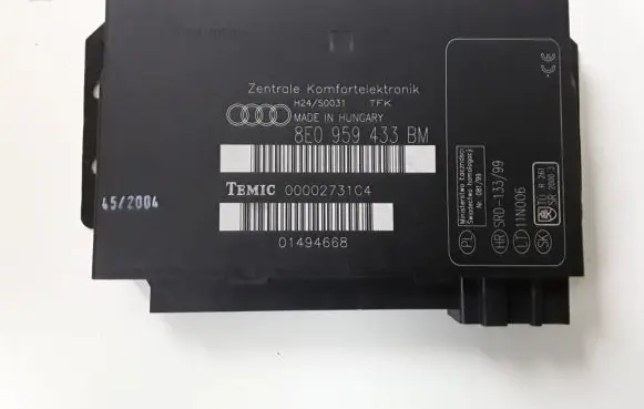 Audi A4 S4 B7 8E 8H Comfort/convenience module 8E0959433BM