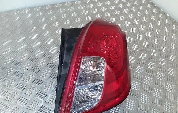 Opel Mokka Rear/tail lights 42435942