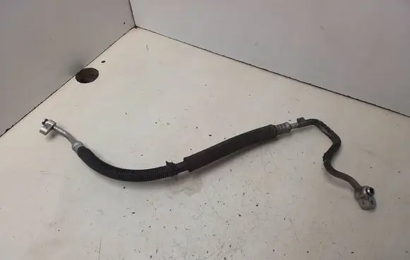 Nissan X-Trail T30 Air conditioning (A/C) pipe/hose 92490BB50A