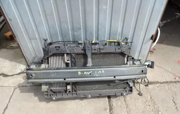Ford B-MAX Radiator support slam panel