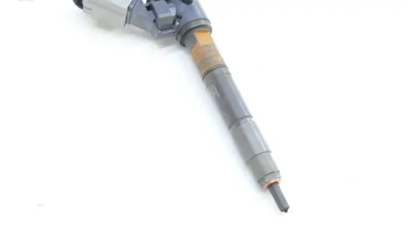Volvo V40 Fuel injector 03T62311 VEA132370010AAB