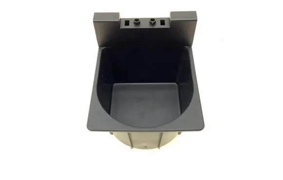 Cup holder front