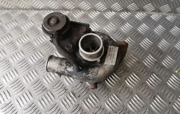 Fiat Ducato Turbo 6U3Q6K682AE 4913105210 6331749