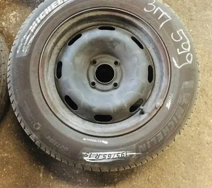 Citroen C5 R15 steel rim 4X108