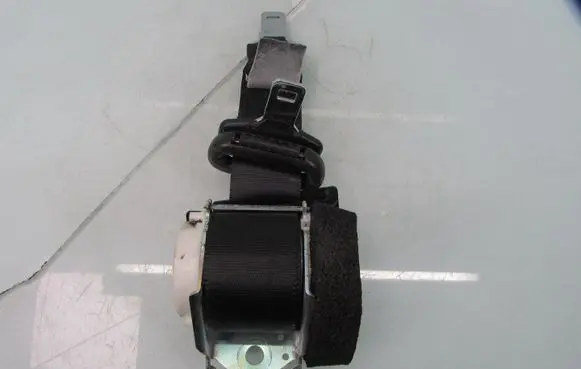 Ford S-MAX Rear seatbelt 611B68N SMAX