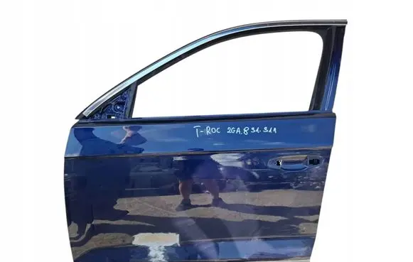 Volkswagen T-Roc Front door 2GA831321
