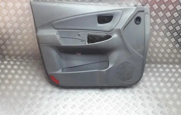 Hyundai Tucson JM Front door card panel trim