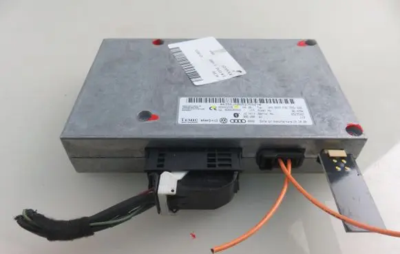 Audi A5 8T 8F Bluetooth control unit module 4E0862335 4E0910336M