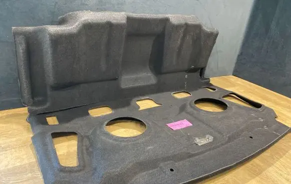 Jaguar XJ X351 Tailgate/boot lid cover trim FW9345443AC
