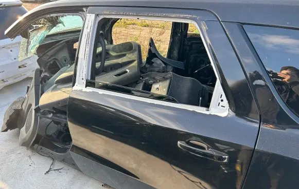 Dodge Durango Rear door