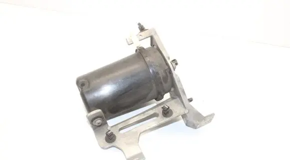 Land Rover Range Rover Sport L461 Pneumatic air compressor holding bracket M8E23D302AB M8E23D302BB