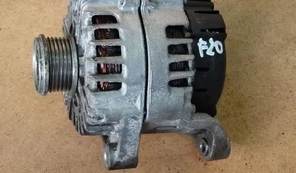 BMW 5 F10 F11 Generator/alternator 8519890
