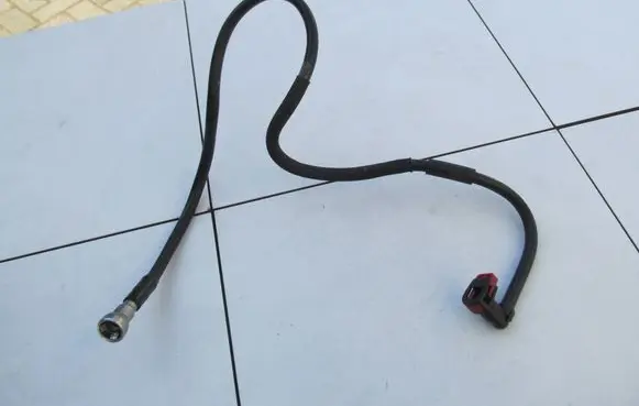 Ford Transit Fuel line pipe DV619B337CB