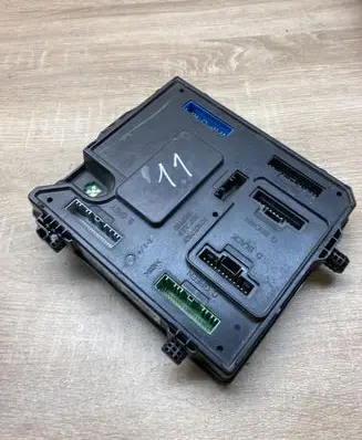 Renault Megane III Comfort/convenience module 284B13640R