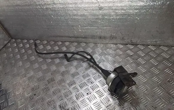 Chrysler 300M Cruise control relay 