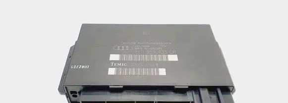 Audi A4 S4 B7 8E 8H Comfort/convenience module 8E0959433CP 02579391 00002730E4