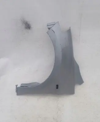 Nissan Tiida C11 Fender