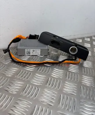 Volkswagen Touareg II Voltage converter inverter 7P6907155C