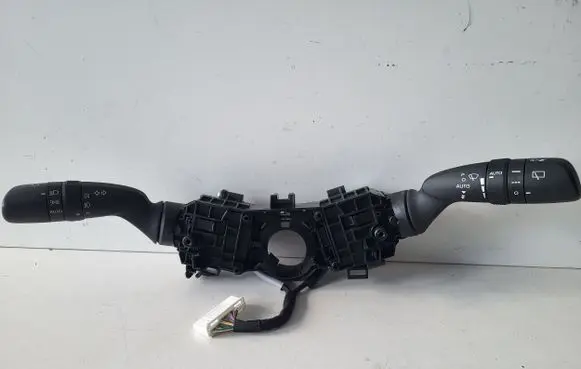 Toyota Yaris Cross Indicator stalk 02D7017J910
