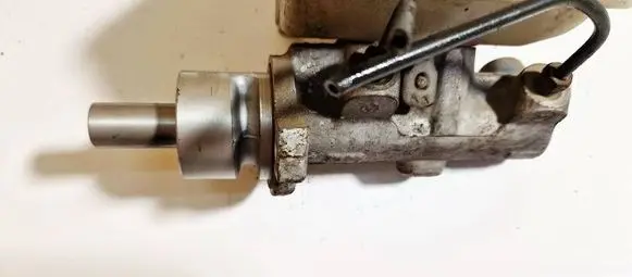 Toyota Yaris Master brake cylinder 22418079
