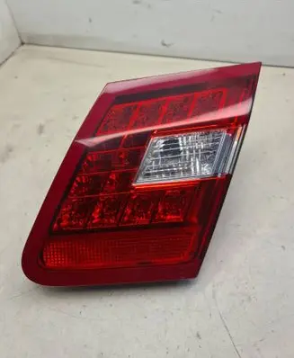 Mercedes-Benz E W212 Tailgate rear/tail lights A2128200864
