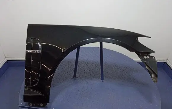 Jaguar XF X250 Fender