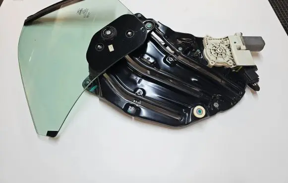 Ford Mustang VI Vent/Glass mechanism FR3B7629864A C28604102CWRCU