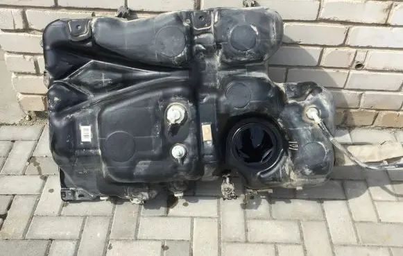Toyota Proace Fuel tank 9813707080 9813706980 9813706880