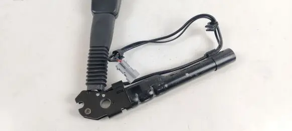 BMW Z4 E89 Front seatbelt buckle 7213563