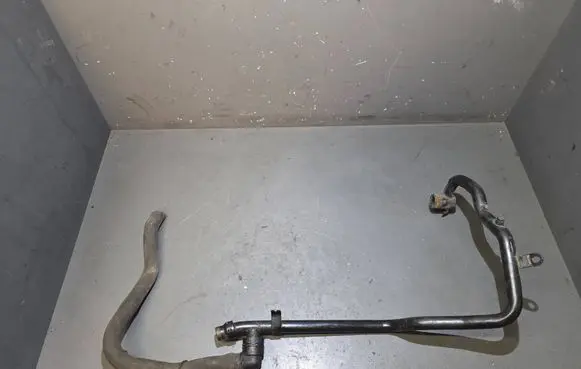 Audi A8 S8 D3 4E Engine coolant pipe/hose 059121075BC