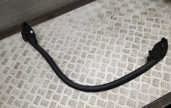 Audi Q8 Rubber seal rear door window/glass 4M8839480D