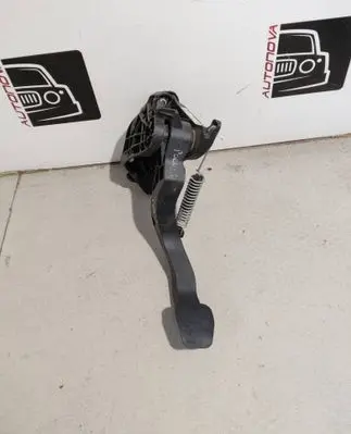 Volkswagen Cross Polo Clutch pedal 6R1721059L
