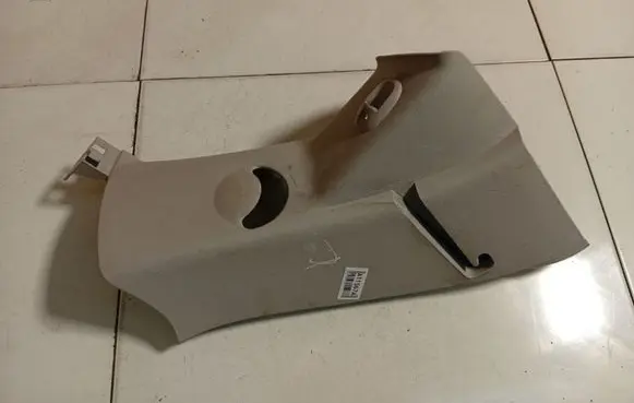 Citroen C4 Grand Picasso (B) pillar trim (top) 900350200