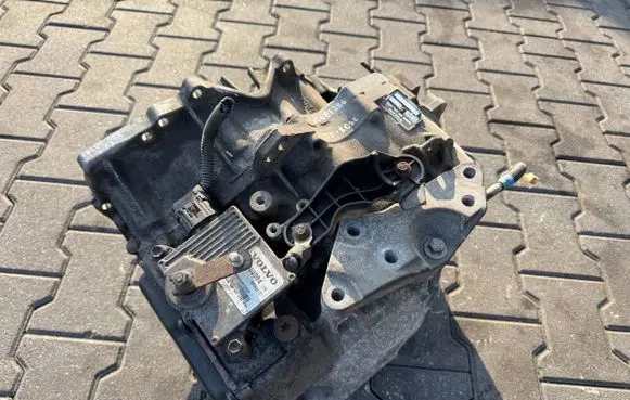 Volvo S80 Automatic gearbox 30681296