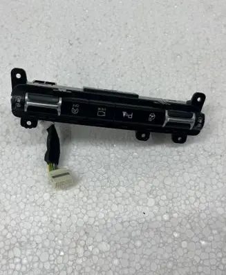 KIA Stinger ESP (stability program) switch 93300-j5850