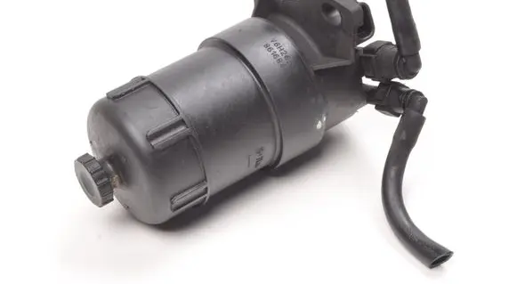 Volvo V70 Fuel filter housing 8616848