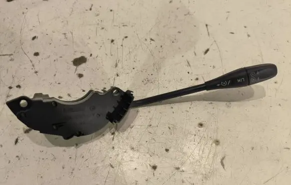 Mercedes-Benz E W211 Cruise control stalk A0085452524 01311200