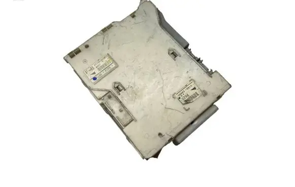 Lexus GS 300 350 430 450H Fuse box set 8273030301 5I060175 9507