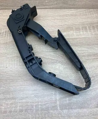 Mercedes-Benz E W211 Accelerator throttle pedal A2113000704