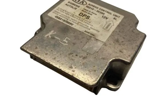 KIA Sorento Airbag control unit/module 959103E200 45S0193969V 5WK43245