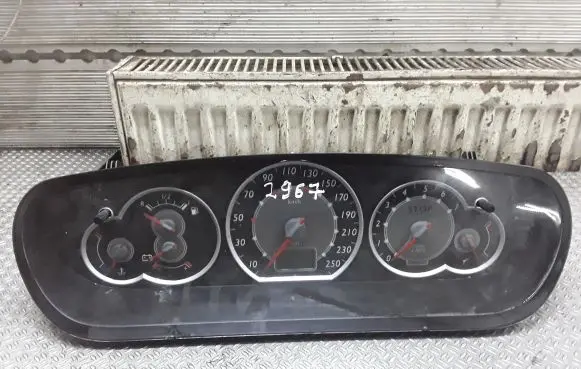 Citroen C5 Speedometer (instrument cluster) 9655608780