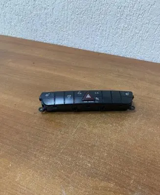 Mercedes-Benz R W251 Hazard light switch A2518702010 03754826