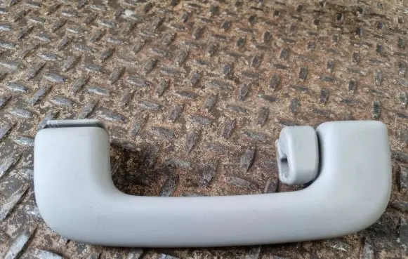 Rear interior roof grab handle