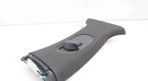 Genesis GV60 (B) pillar trim (bottom) 85831CU000 85830CU000